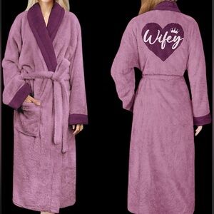 Women's ‘Wifey' Belted Robe in Purple with Pockets
